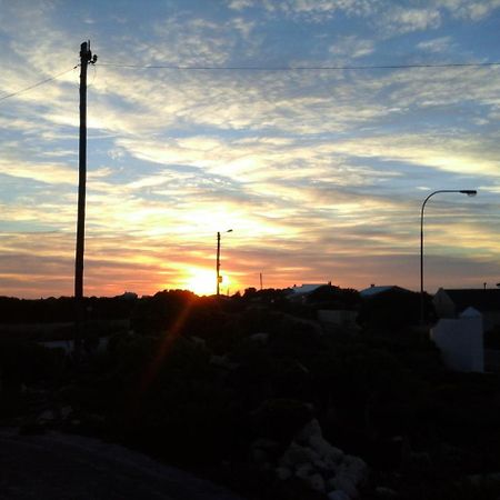 Oceanview Guesthouse Struisbaai Ngoại thất bức ảnh