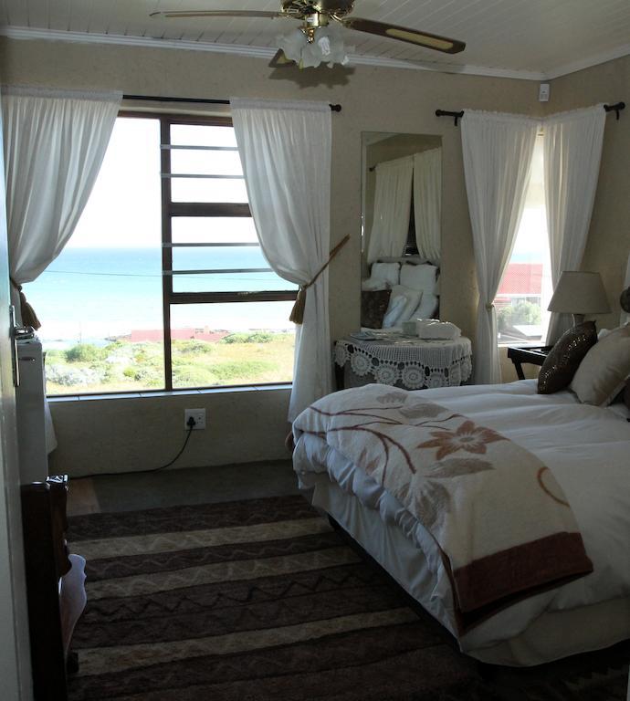 Oceanview Guesthouse Struisbaai Phòng bức ảnh