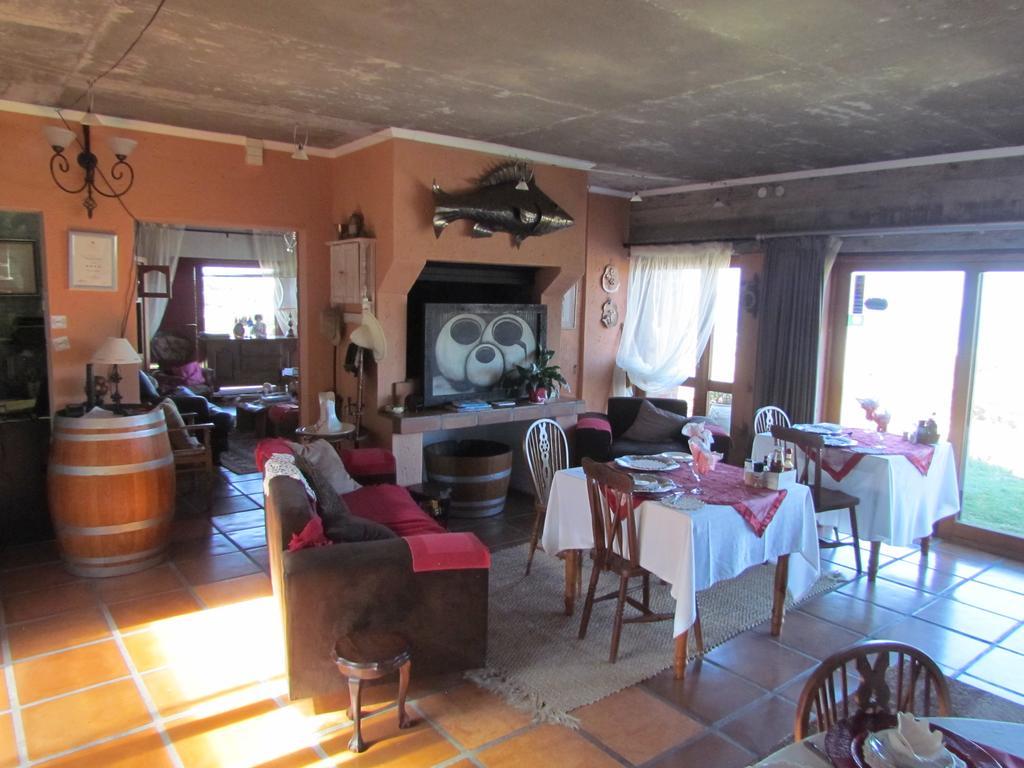 Oceanview Guesthouse Struisbaai Ngoại thất bức ảnh