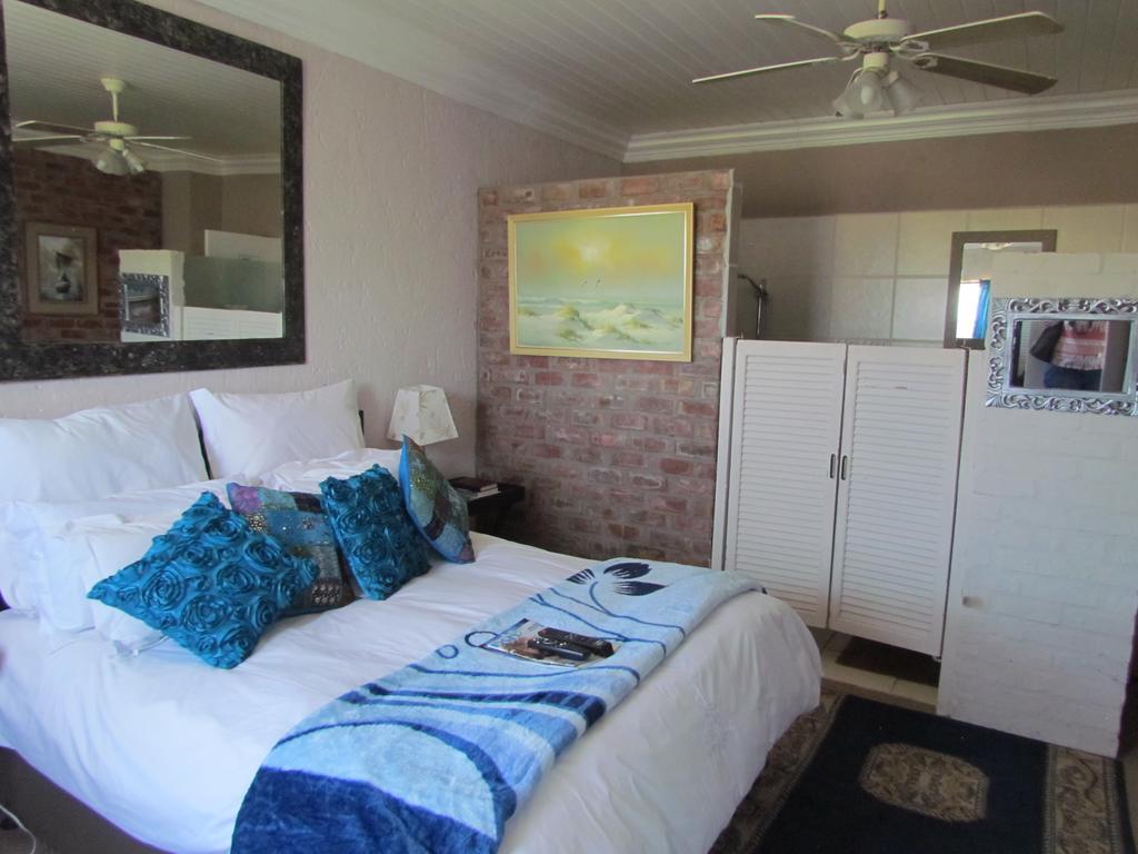 Oceanview Guesthouse Struisbaai Ngoại thất bức ảnh