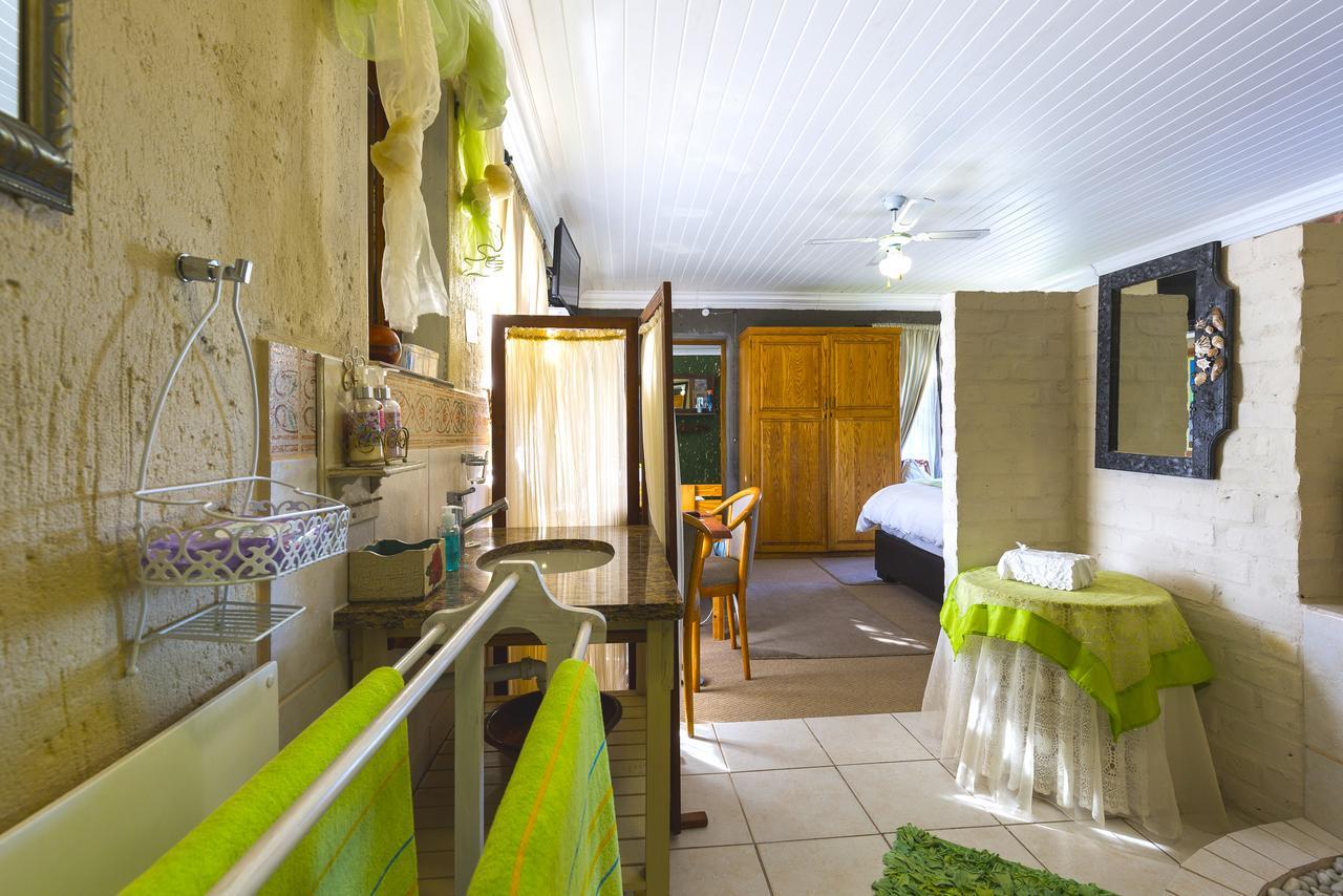 Oceanview Guesthouse Struisbaai Ngoại thất bức ảnh