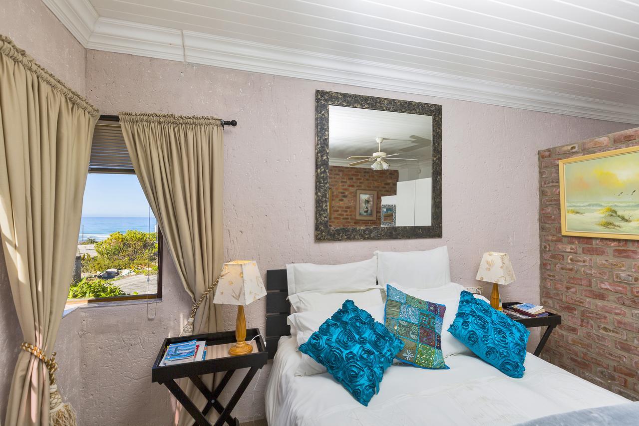 Oceanview Guesthouse Struisbaai Ngoại thất bức ảnh